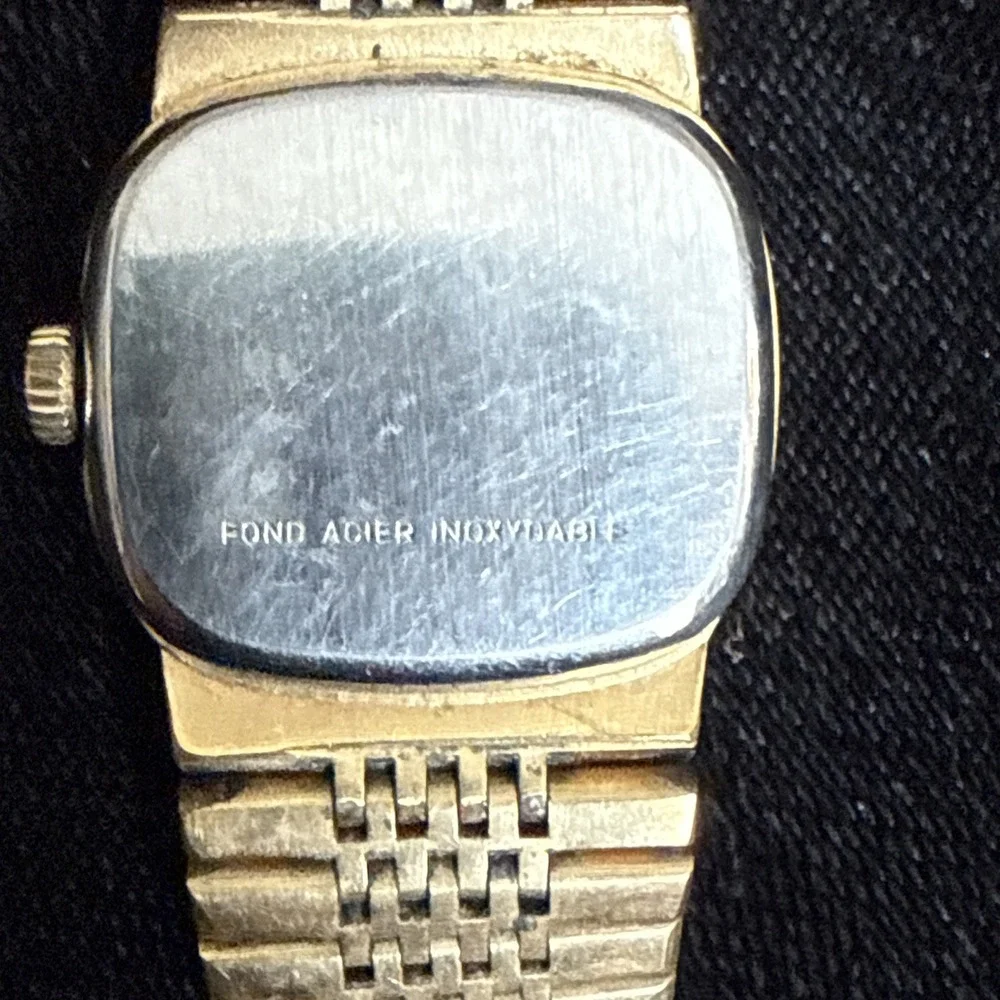 Tissot Watch Manual 20.5mm Women's‎ Gold Plated Dial Swiss Made Square 4211